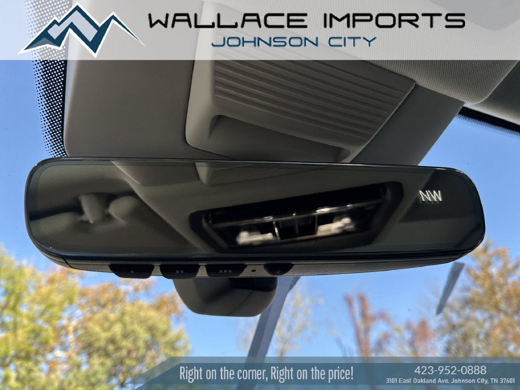 2027 Volkswagen Atlas 2.0T SE w/ Technology