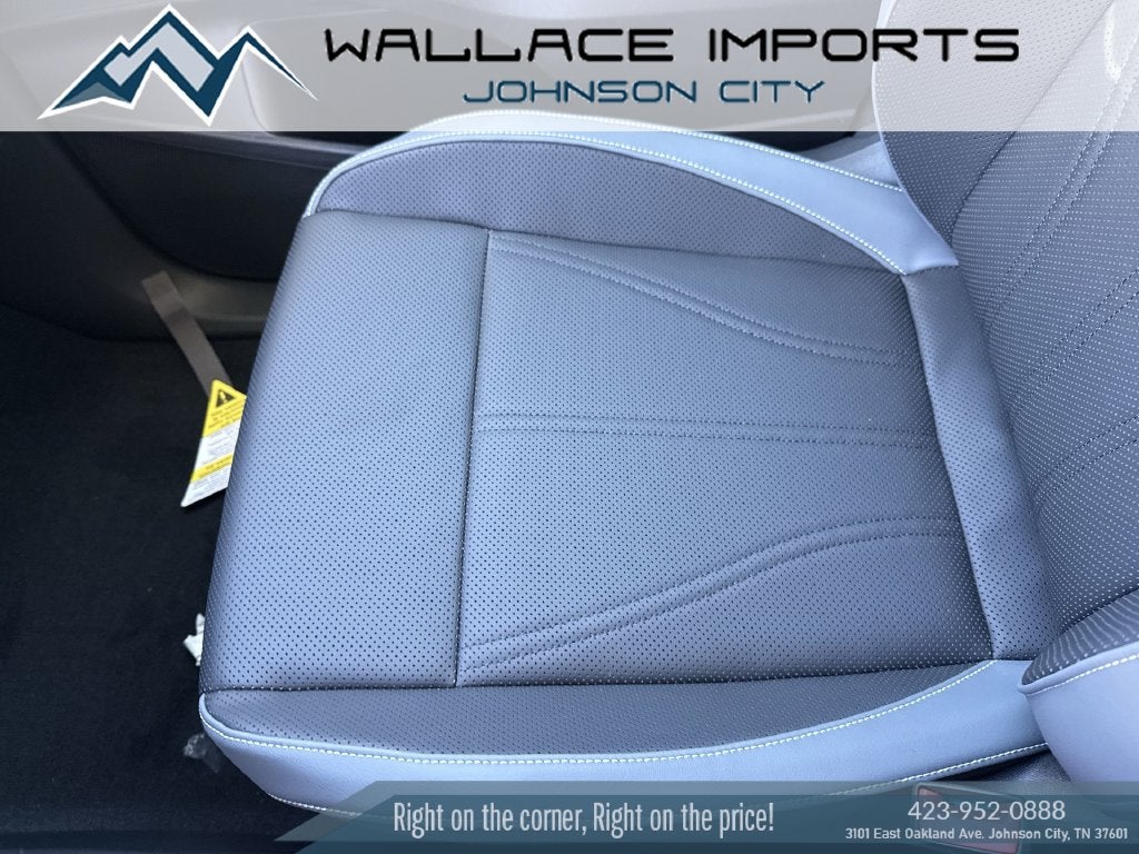 2027 Volkswagen Atlas 2.0T SE w/ Technology