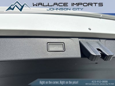 2027 Volkswagen Atlas 2.0T SE w/ Technology