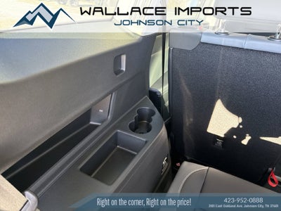 2027 Volkswagen Atlas 2.0T SE w/ Technology
