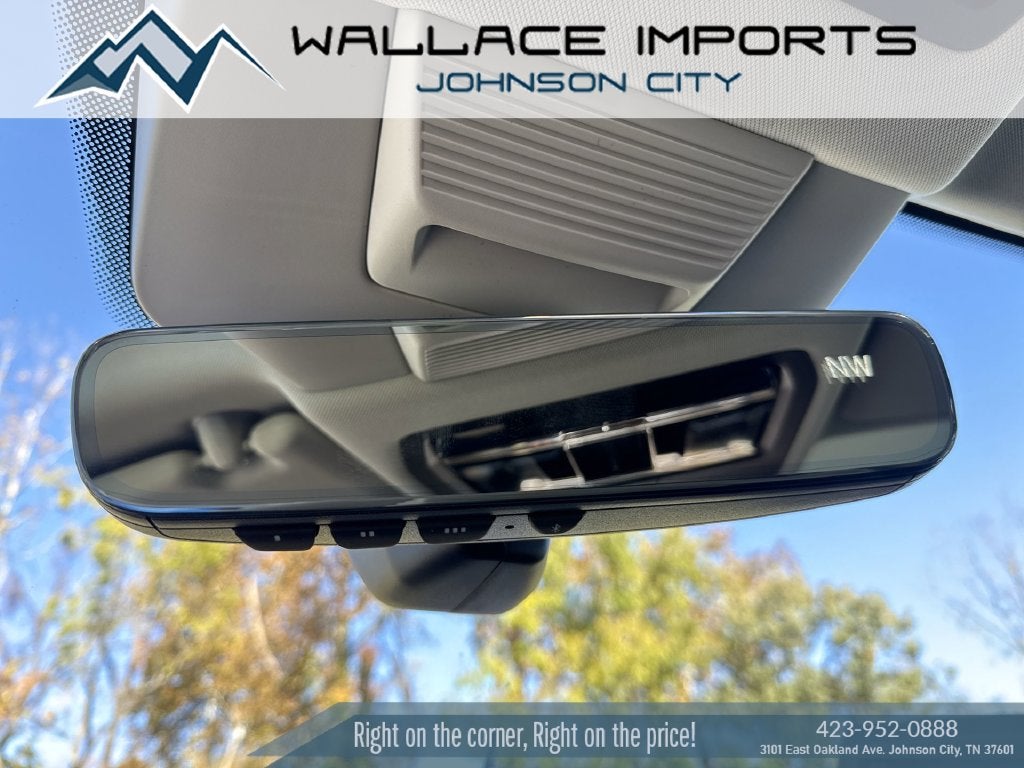 2027 Volkswagen Atlas 2.0T SE w/ Technology