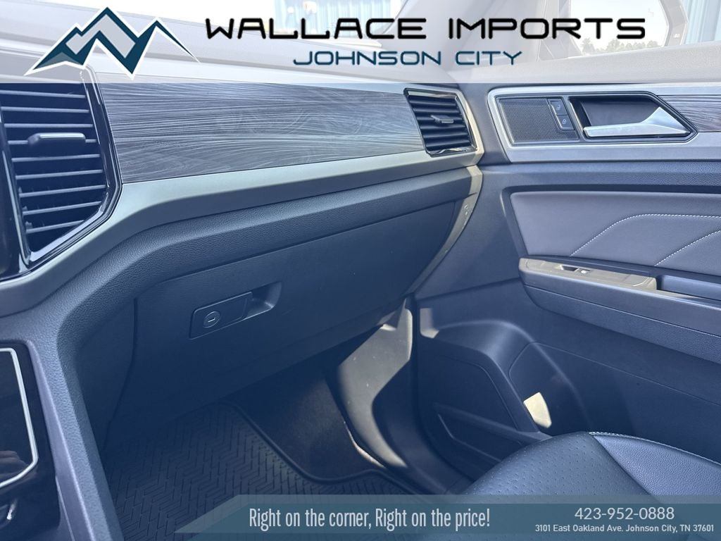 2022 Volkswagen Atlas Cross Sport 2.0T SE w/Technology