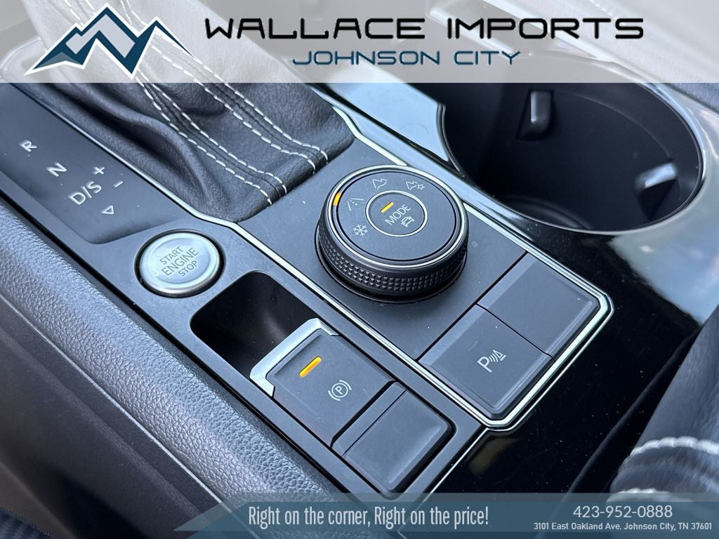 2022 Volkswagen Atlas Cross Sport 2.0T SE w/Technology