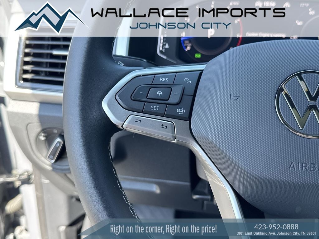 2022 Volkswagen Atlas Cross Sport 2.0T SE w/Technology