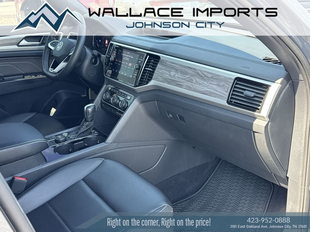 2022 Volkswagen Atlas Cross Sport 2.0T SE w/Technology