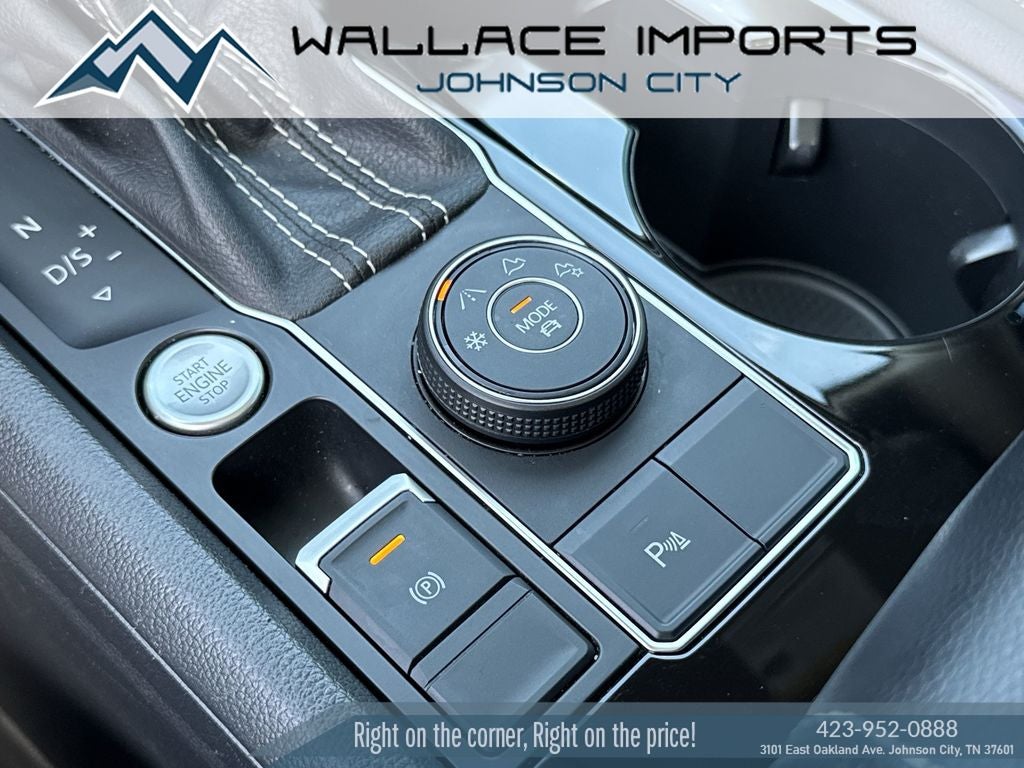 2022 Volkswagen Atlas 3.6L V6 SE w/Technology