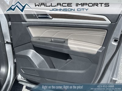 2022 Volkswagen Atlas 3.6L V6 SE w/Technology