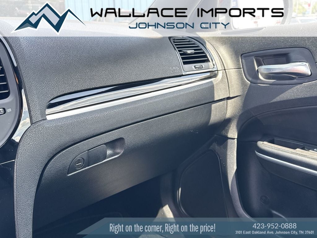 2023 Chrysler 300 S
