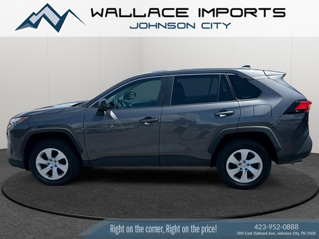 2023 Toyota RAV4 LE