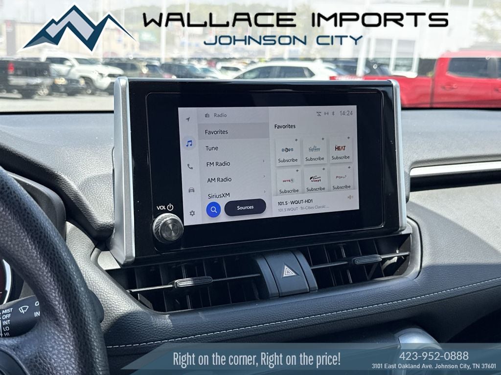 2023 Toyota RAV4 LE