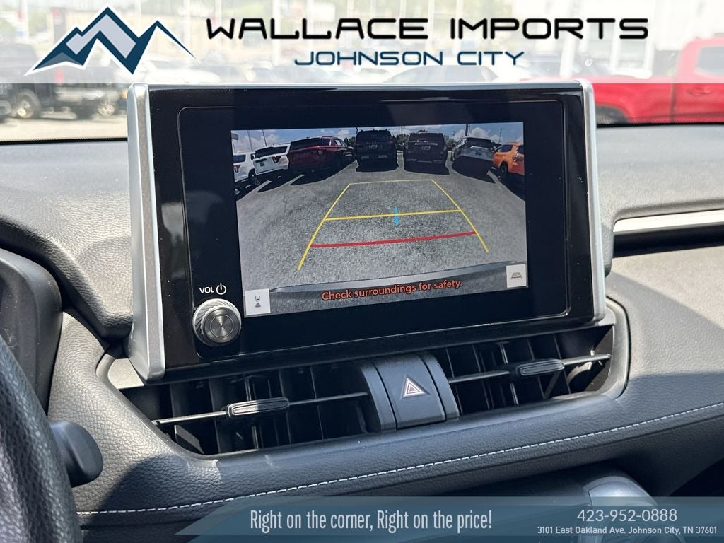2023 Toyota RAV4 LE