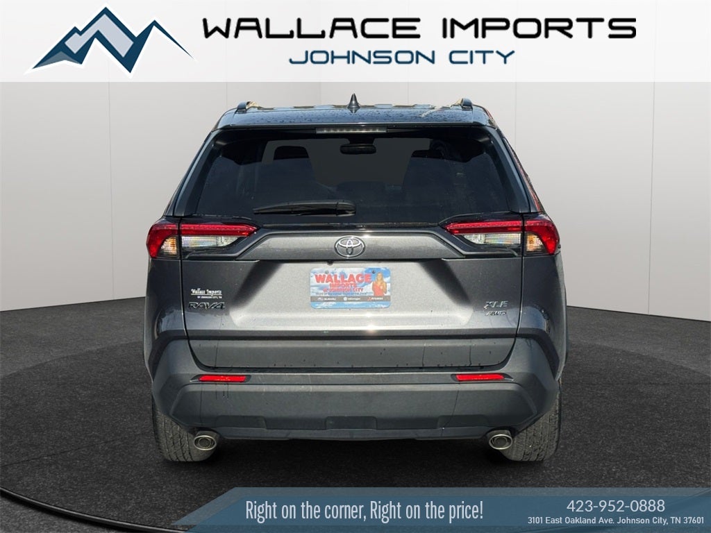 2021 Toyota RAV4 XLE