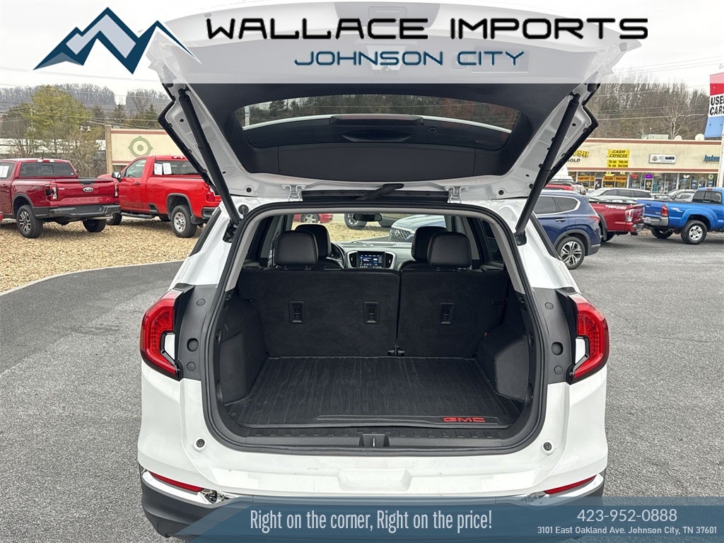 2022 GMC Terrain SLT