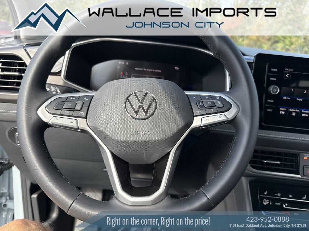 2027 Volkswagen Taos 1.5T SE