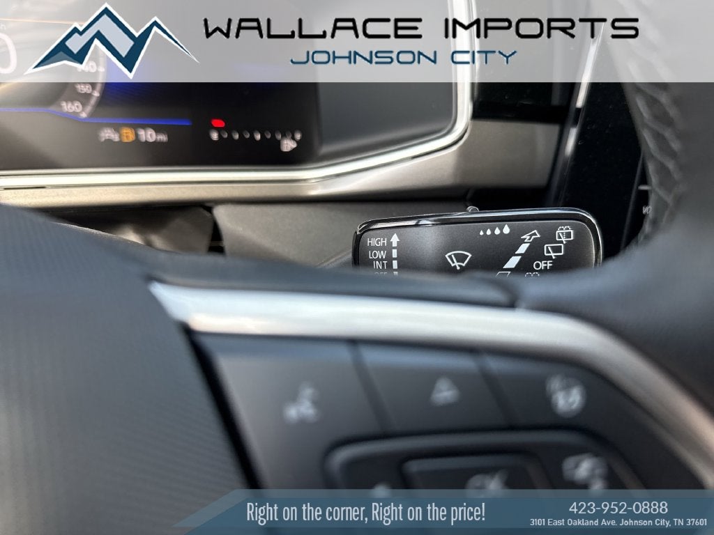 2027 Volkswagen Taos 1.5T SE