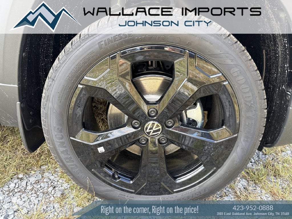 2027 Volkswagen Taos 1.5T SE