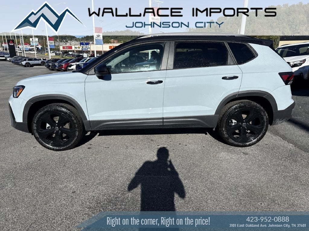 2027 Volkswagen Taos 1.5T SE