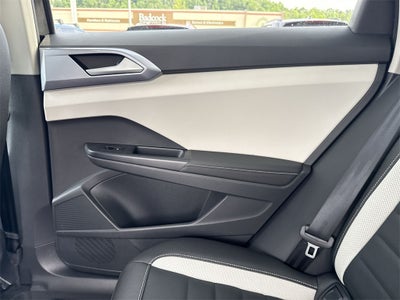 2025 Volkswagen Taos 1.5T SEL