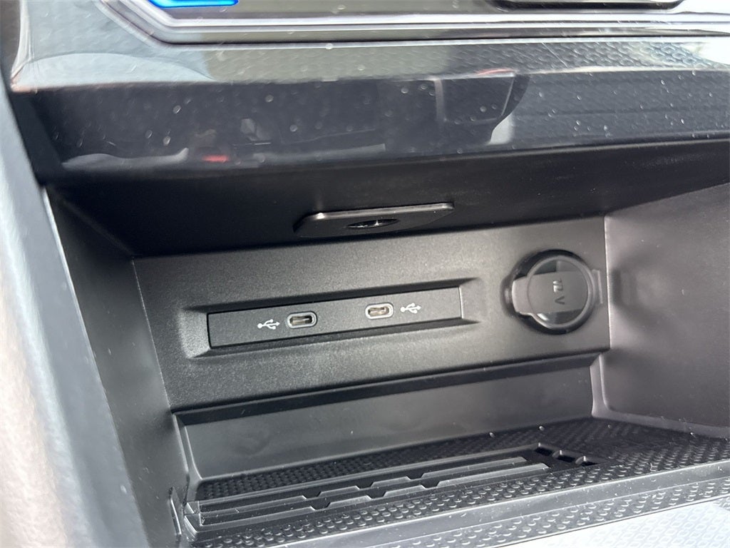 2025 Volkswagen Taos 1.5T SEL