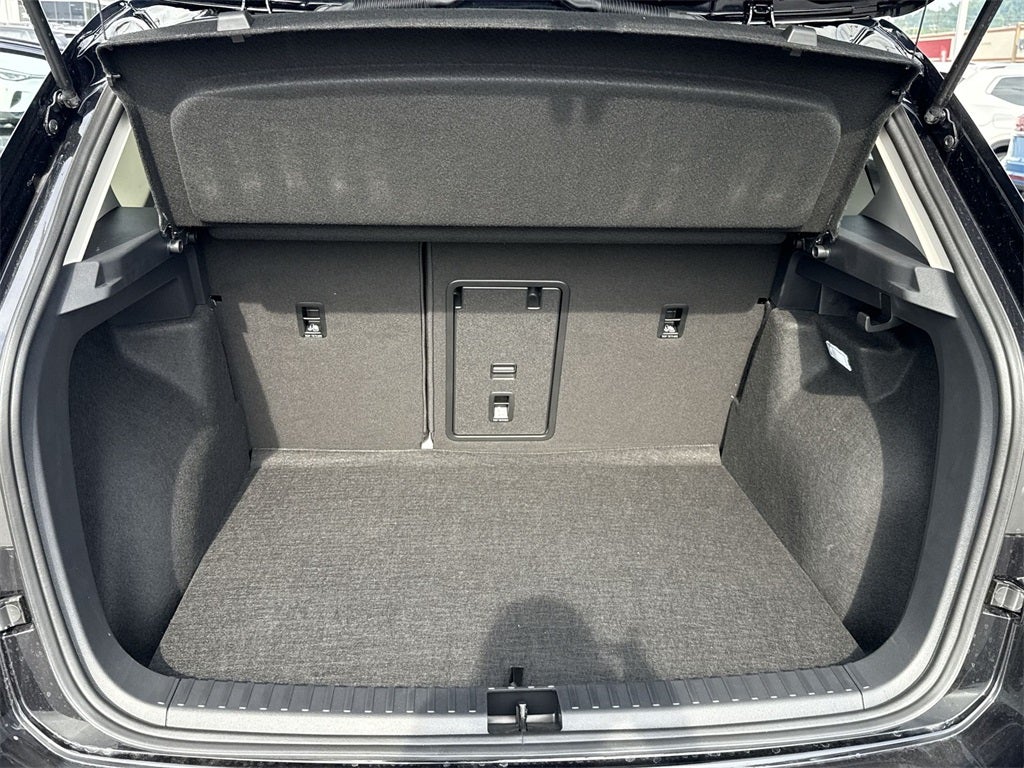 2025 Volkswagen Taos 1.5T SEL