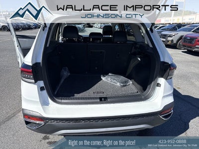 2027 Volkswagen Taos 1.5T SEL