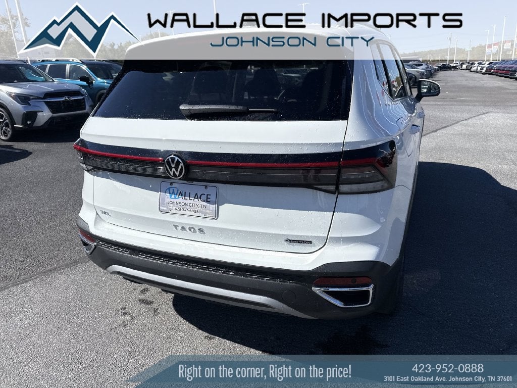 2027 Volkswagen Taos 1.5T SEL