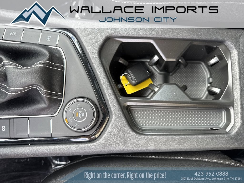 2027 Volkswagen Taos 1.5T SEL