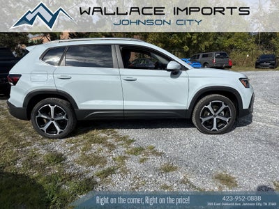 2027 Volkswagen Taos 1.5T SEL