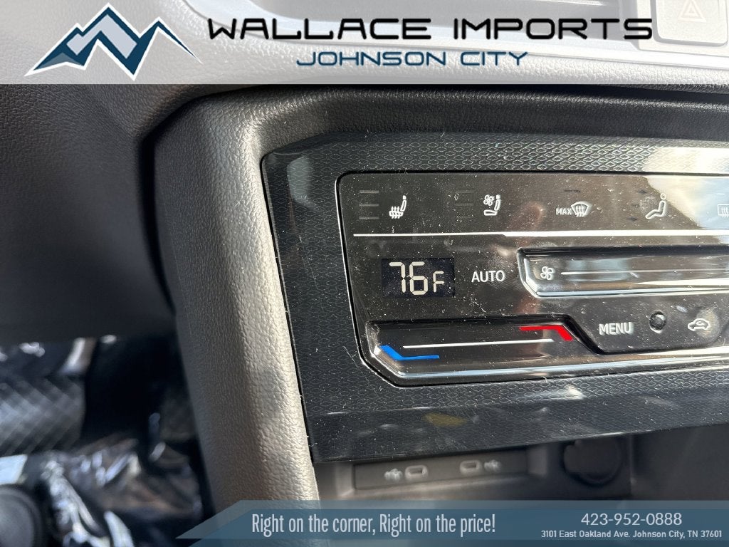 2027 Volkswagen Taos 1.5T SEL