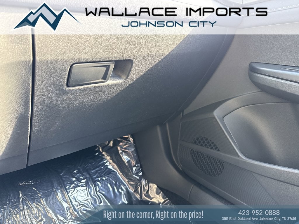 2027 Volkswagen Taos 1.5T SEL