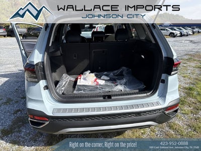 2027 Volkswagen Taos 1.5T SEL