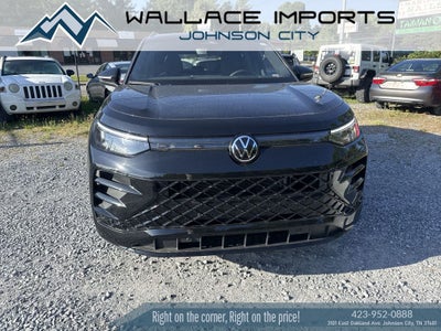 2026 Volkswagen Tiguan 2.0T SE R-Line Black