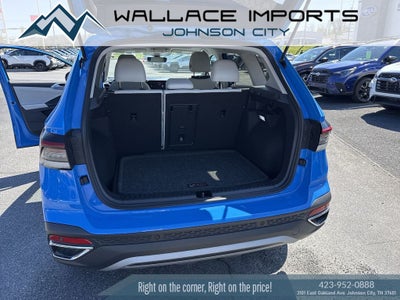 2025 Volkswagen Taos 1.5T SE