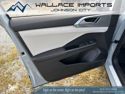 2027 Volkswagen Taos 1.5T SE