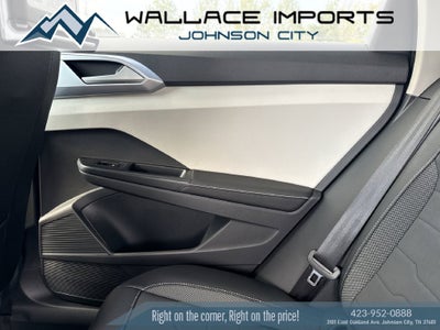 2027 Volkswagen Taos 1.5T SE