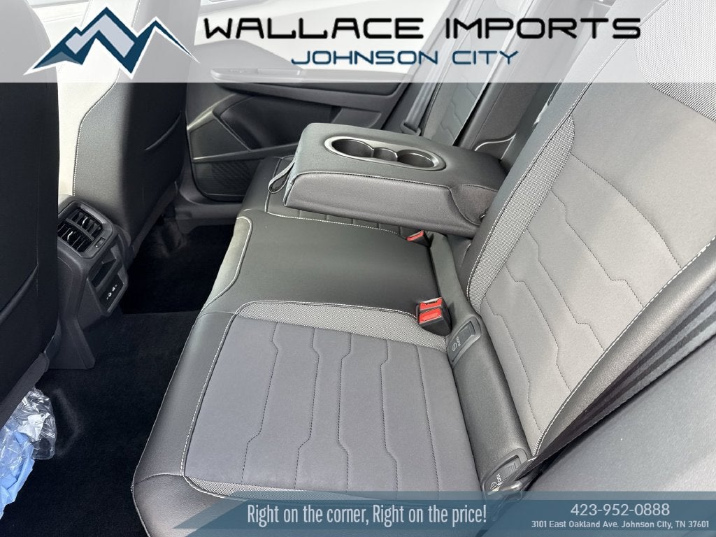 2027 Volkswagen Taos 1.5T SE