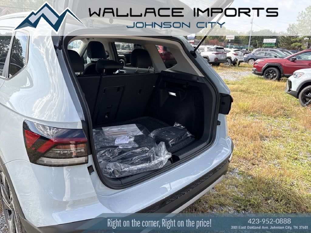 2027 Volkswagen Taos 1.5T SE