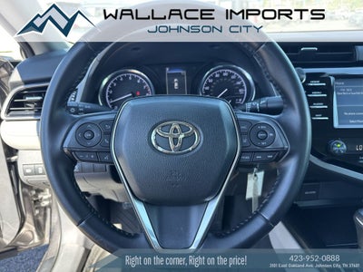 2020 Toyota Camry SE