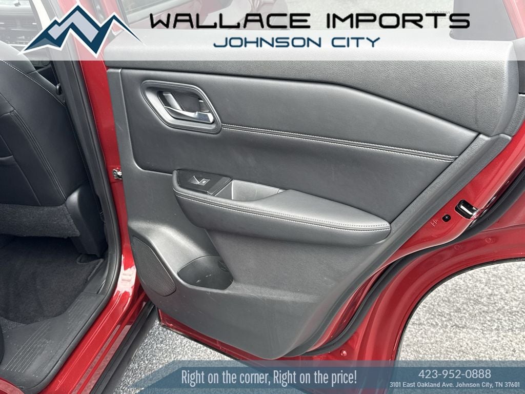 2025 Nissan Rogue SL