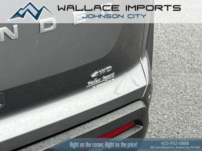 2024 Nissan Pathfinder S