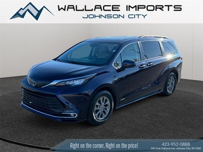 2021 Toyota Sienna XLE 7 Passenger