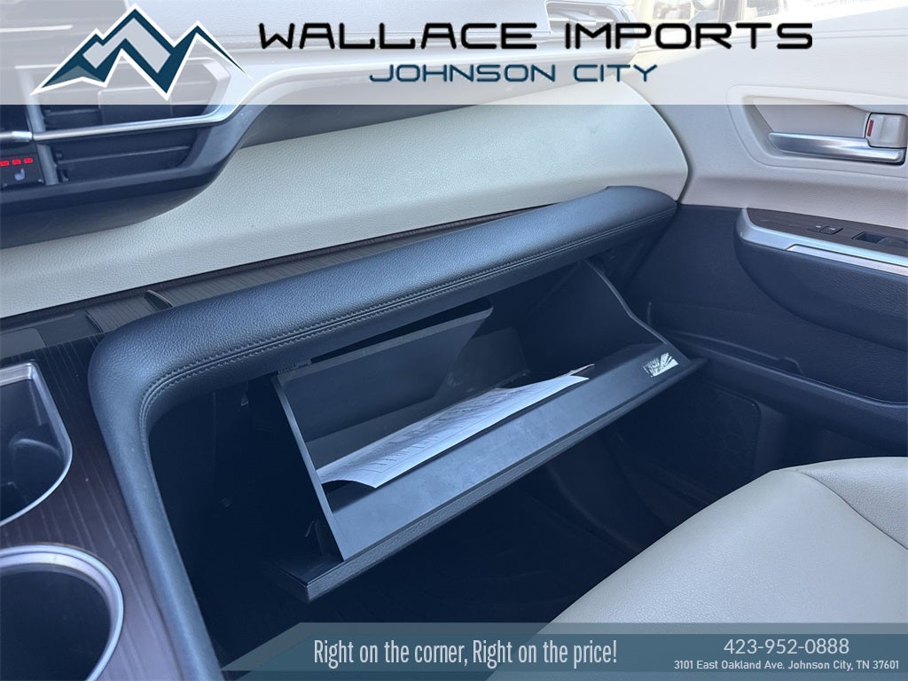 2021 Toyota Sienna XLE 7 Passenger