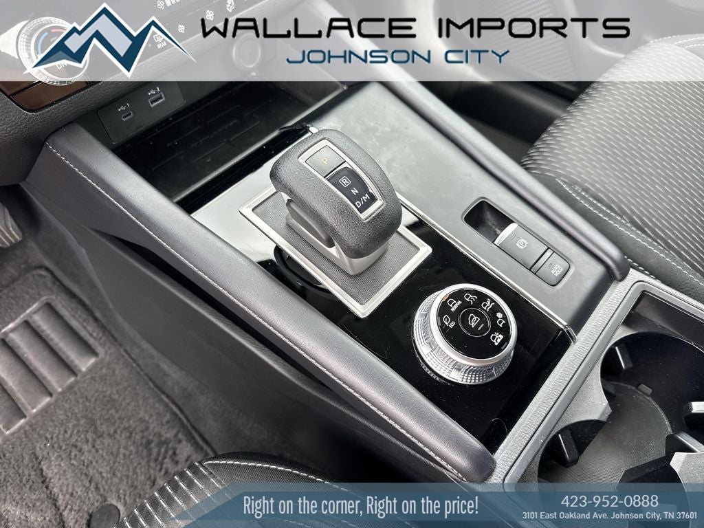 2024 Mitsubishi Outlander ES