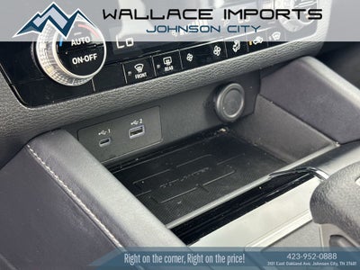 2024 Mitsubishi Outlander ES