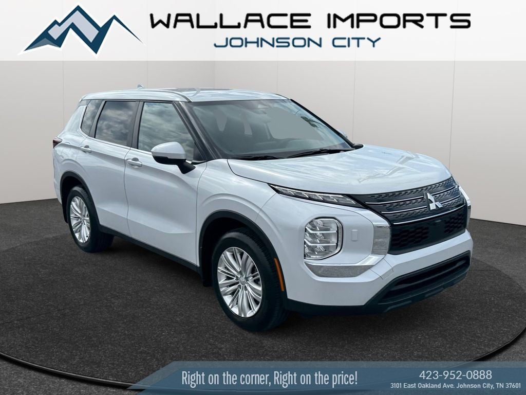 2024 Mitsubishi Outlander ES