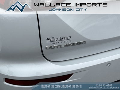 2023 Mitsubishi Outlander SE Black Edition