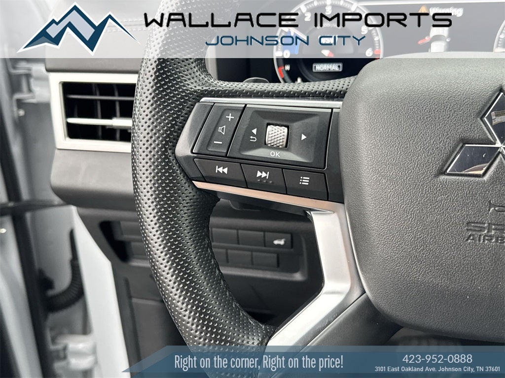 2023 Mitsubishi Outlander SE Black Edition