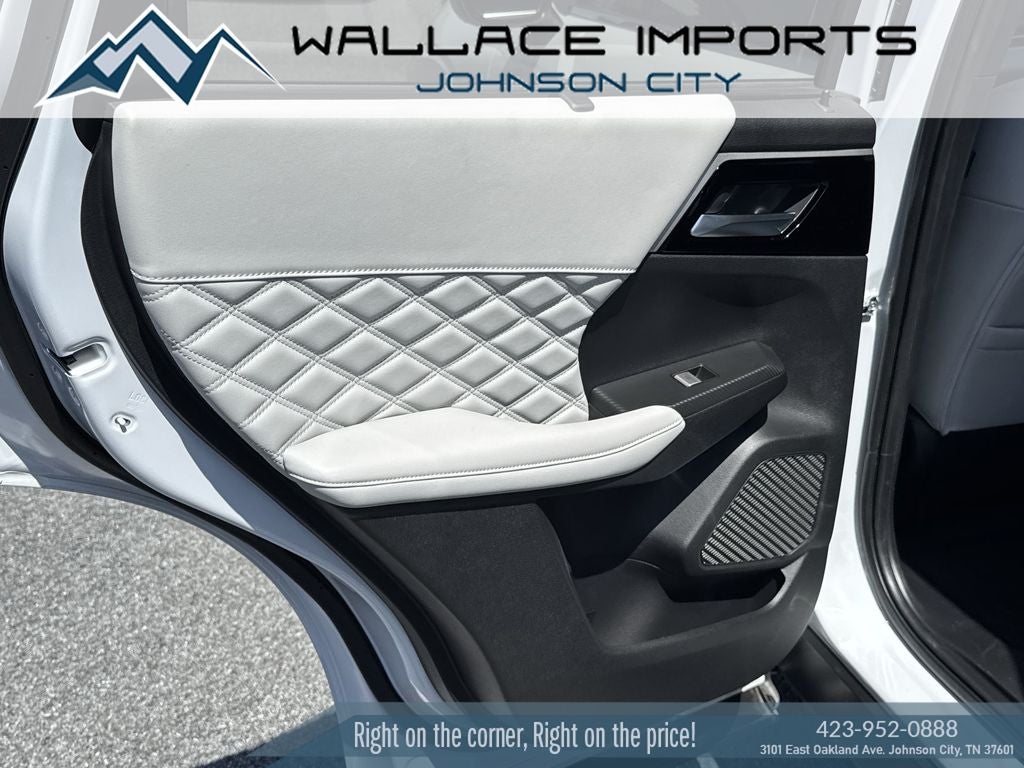 2023 Mitsubishi Outlander PHEV SEL