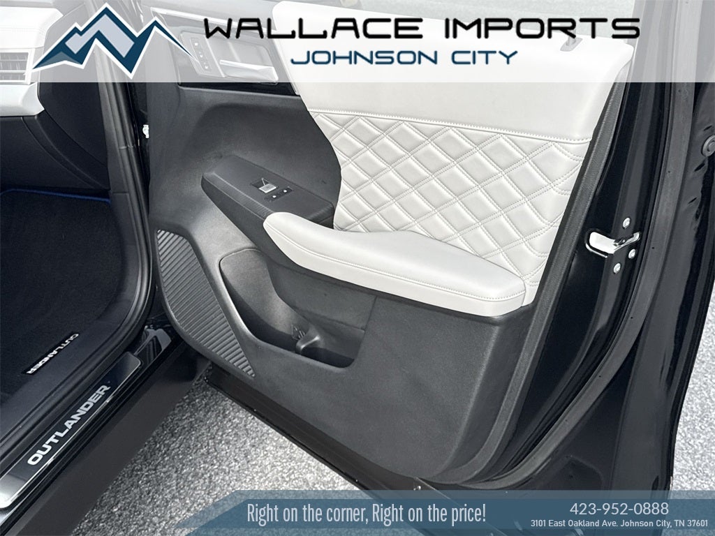 2024 Mitsubishi Outlander PHEV SEL Platinum Edition