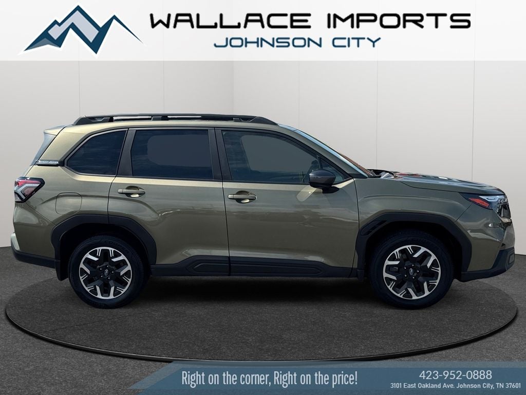 2025 Subaru Forester Premium